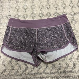 Lululemon Speed Up Short (size 8)